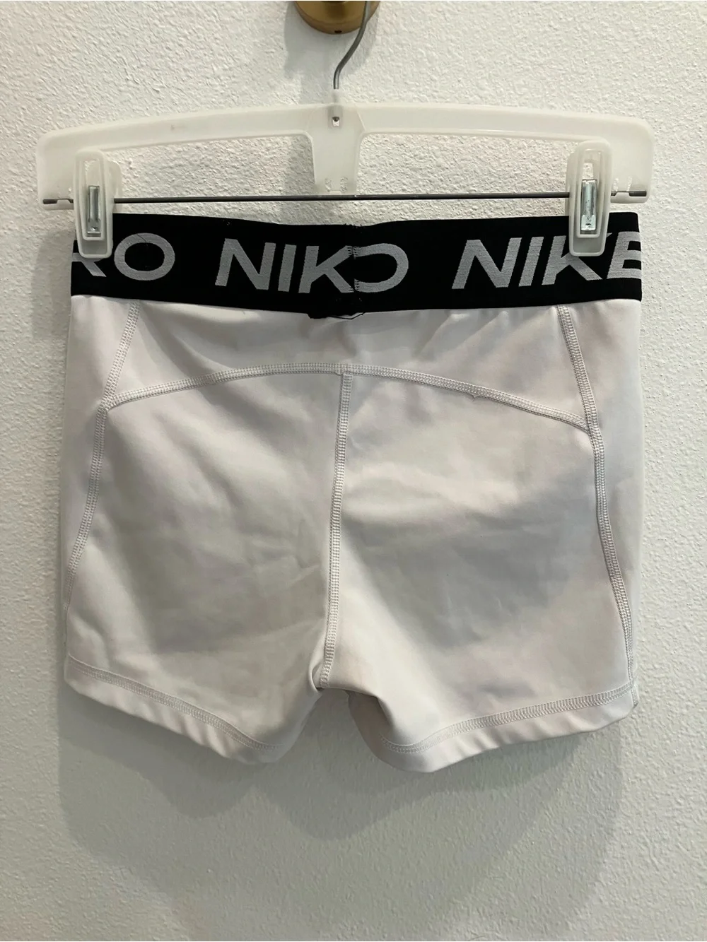 Nike supportive elastic